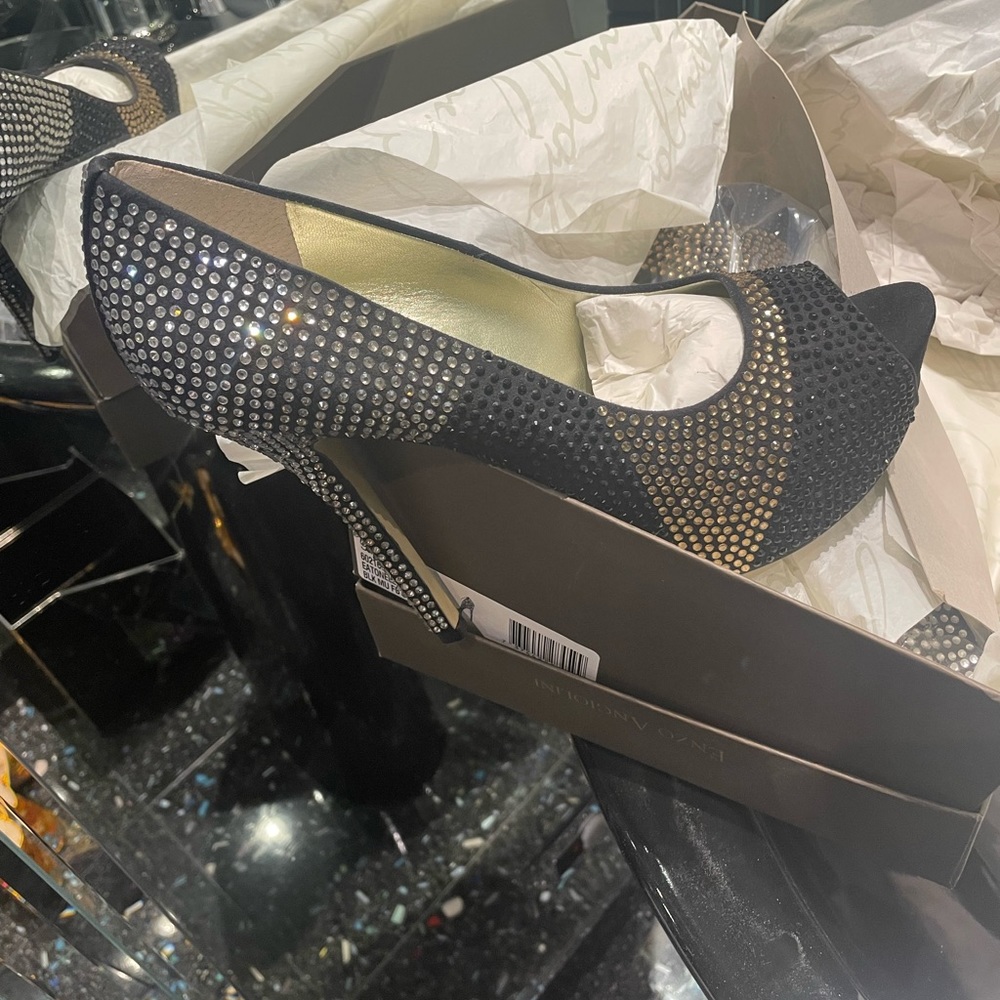 Enzo Angiolini Peep Toe Heels
